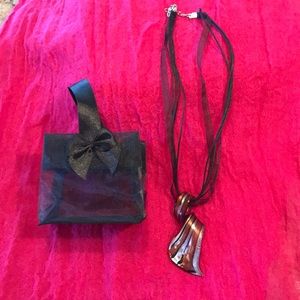 🌟 Glass pendant necklace